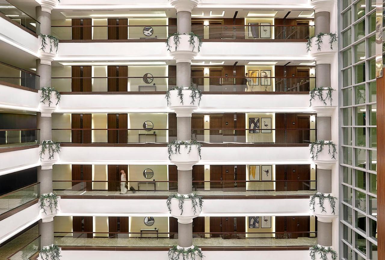 Voco Al Khobar By Ihg Hotel Exterior photo The interior of the hotel
